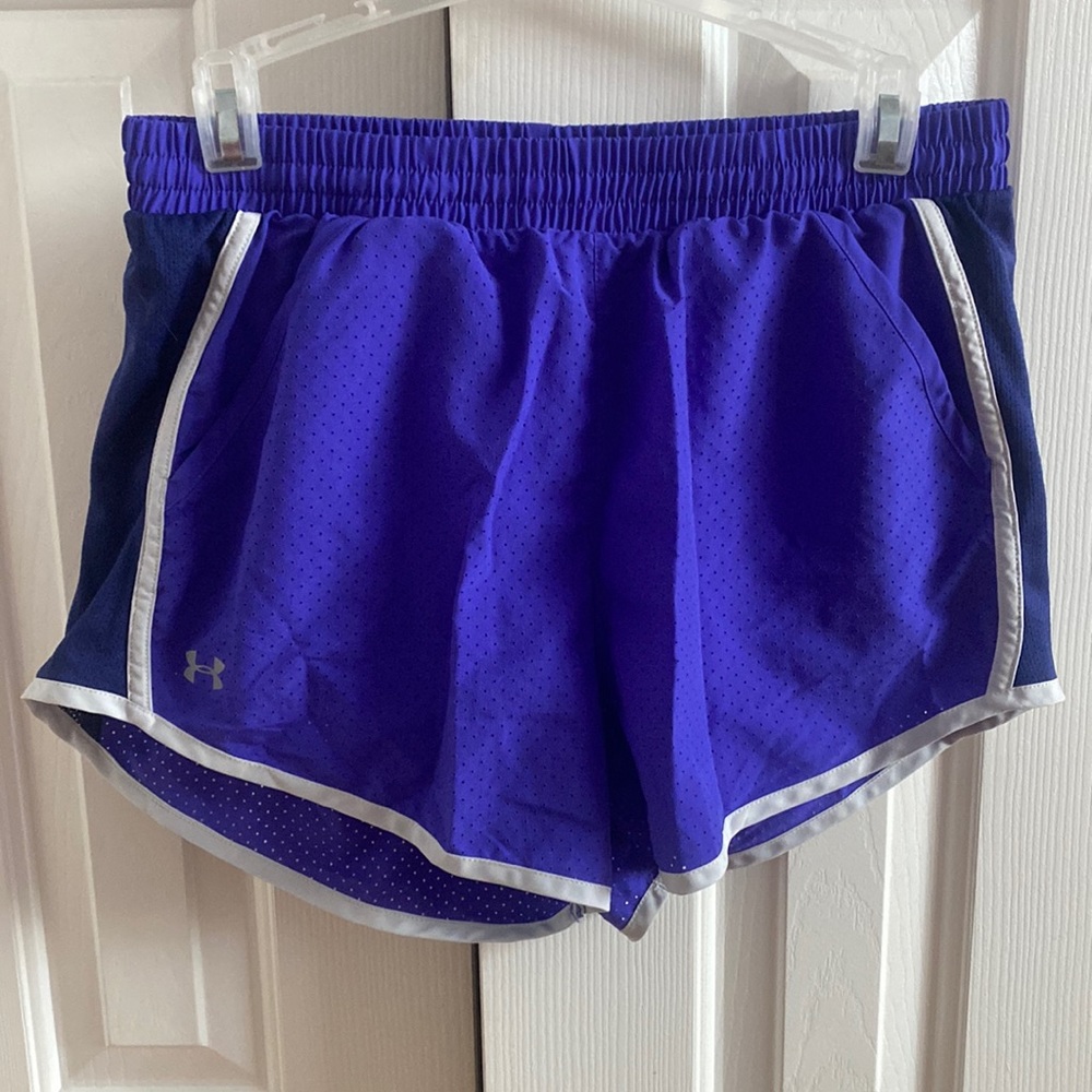 Two tone purple under armor athletic shorts